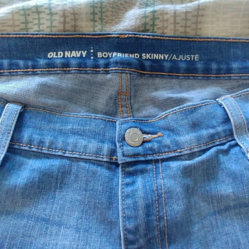 Old Navy Boyfriend Skinny Jeans